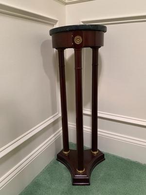 BOMBAY CO. Pedestal with Green Marble Top