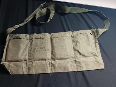 Military issued Ammunition Bandoleer with 5.56 10 round clips LC-88B082-329 - TRACER ROUNDS