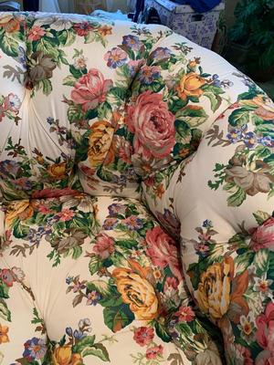 Buatta style Cottage Core Chintz loveseat
