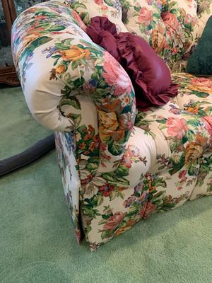 Buatta style Cottage Core Chintz loveseat