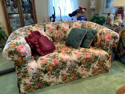 Buatta style Cottage Core Chintz loveseat