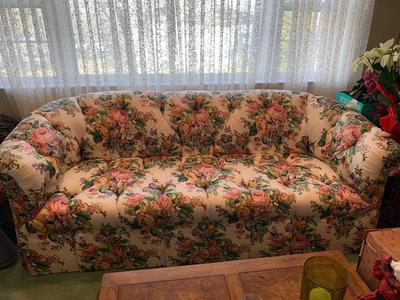 Buatta Style Cottage Core Floral chintz sofa