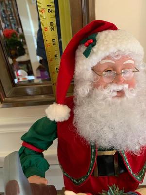 Animated Santa's workshop