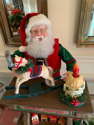 Animated Santa's workshop
