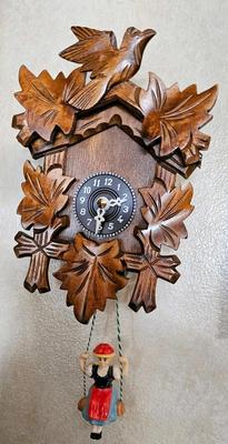 Miniature cuckoo clock