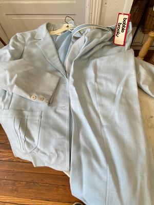 VINTAGE CLOTHING! Baby Blue Blazer and Pants Set : Lot Eight BOBBIE BROOKS