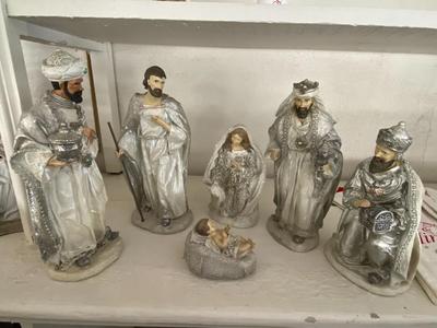 White and Silver Nativity Set