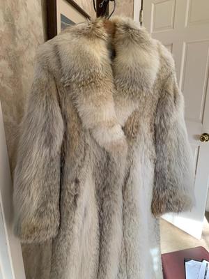 Mobster wife chic Full length fur coat