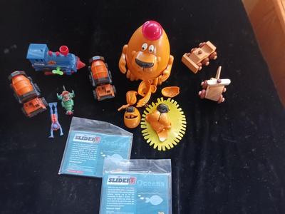 VINTAGE "MR POTATO HEAD" AND OTHER TOYS
