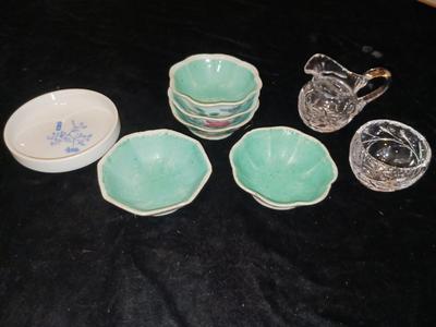 ASIAN RICE BOWLS, CREAM SUGAR SET AND BLUE GLASS PIECES