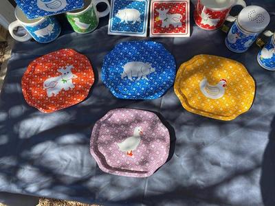 FARM KITCHEN TIN ITEMS