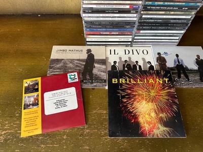 ASSORTMENT OF MUSIC ON CD'S