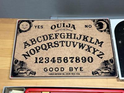 3 VINTAGE BOARD GAMES