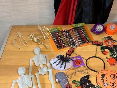 HALLOWEEN DECORATIONS