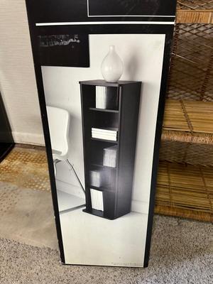 WICKER SHELF AND NEW MEDIA ORGANIZER