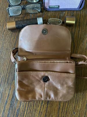 READER GLASSES AND LEATHER PURSE