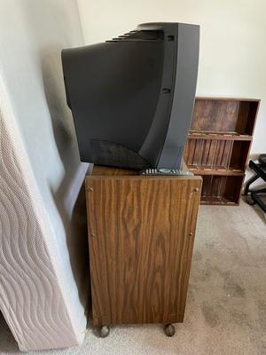 20" TV with TV Stand
