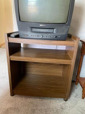 20" TV with TV Stand