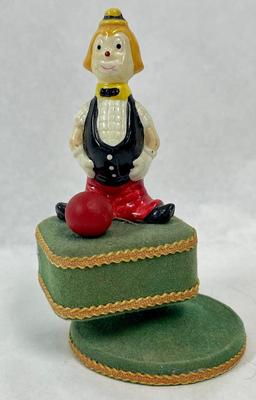 George Good Musical Clown Wind Up Base Spins Plays Send in the Clowns 6â€ tall
