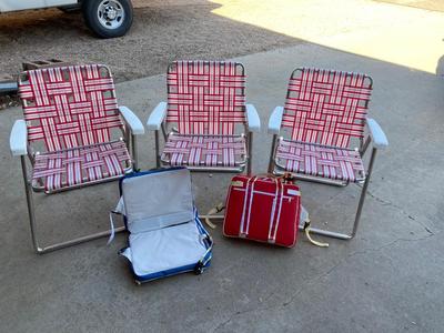 LAWN CHAIRS AND STADIUM SEATS