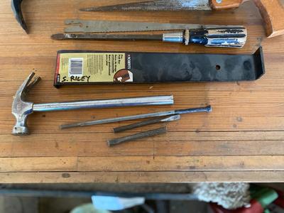 COOL PRY BAR AND OTHER USEFUL ðŸ› ï¸ TOOLS & FASTENERS