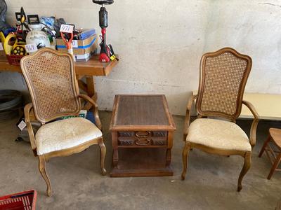 CHAIRS AND A LARGE END TABLE