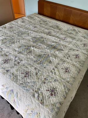 Comforter / Quilt