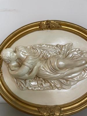 Vintage Romantic Scene Wall Plaques