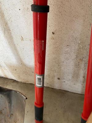 YARD AND GARDEN HAND TOOLS