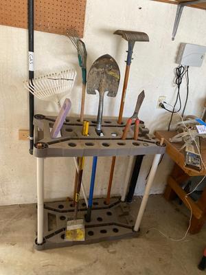 GARAGE/YARD TOOL ORGANIZER AND STARTER TOOL