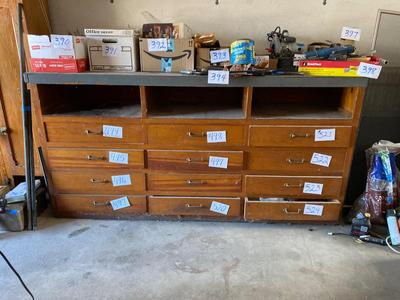 BIG SET OF DRAWERS PERFECT FOR GARAGE OR WORKSHOP