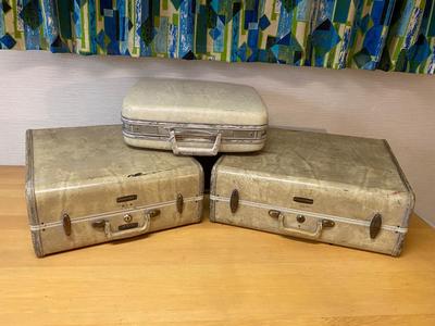 VINTAGE SAMSONITE LUGGAGE