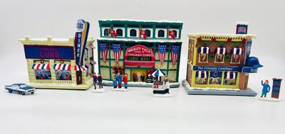 HAWTHORN CUBS COLLECTION & Figurines