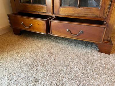 China / Curio Cabinet
