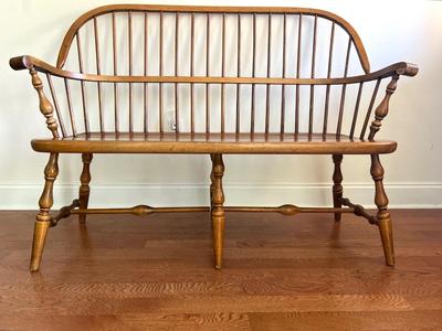 ETHAN ALLEN Windsor Style Maple Bench