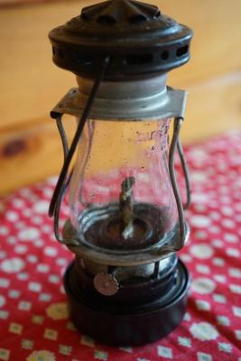 DIETZ ANTIQUE " SPORT " SKATERS LANTERN