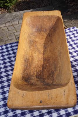 ANTIQUE PRIMITIVE DOUGH TROUGH OR TRAY 36"