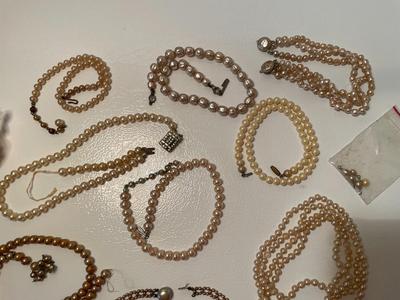 Faux Pearl Jewelry Pieces
