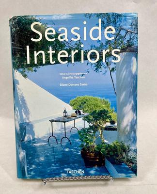 Seaside Interiors Hardcover Diane Dorran Saeks - Coffee Table Book