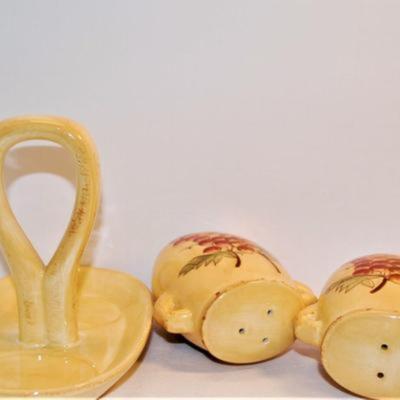 "Sale & Pepe" Set with Ceramic Holder and Tube Handle 3 Â½" H & Beige Set 3Â¼" H with Brown Grape Bunch,...