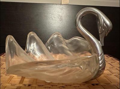 Acrylic and Metal Swan