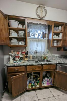 Contents of Upper South Kitchen Cabinets