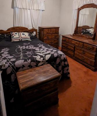 Queen Size Bedroom Set