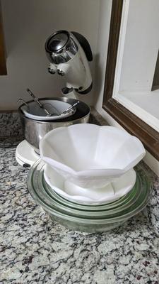 Vintage Sunbeam Stand Mixer and Mixing Bowls