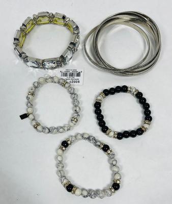 Costume Faashion Jewelry Lot - 5 bracelets