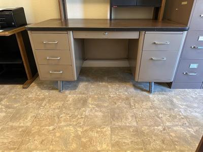 METAL DESK WITH DRAWERS AND HUTCH