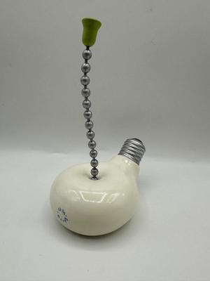 Sean O’Meallie - Brite Idea: Light Where You Need It, 2019