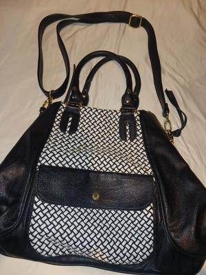 BIG BUDDHA LEATHER PURSE WITH SILK LINING