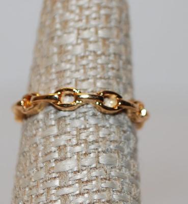 Size 6½ Gold Tone Spaced-Chain Link Style Ring (1.4g)
