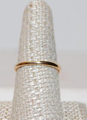 Size 8Â¼ Large Gold Tone Heart Ring with a 